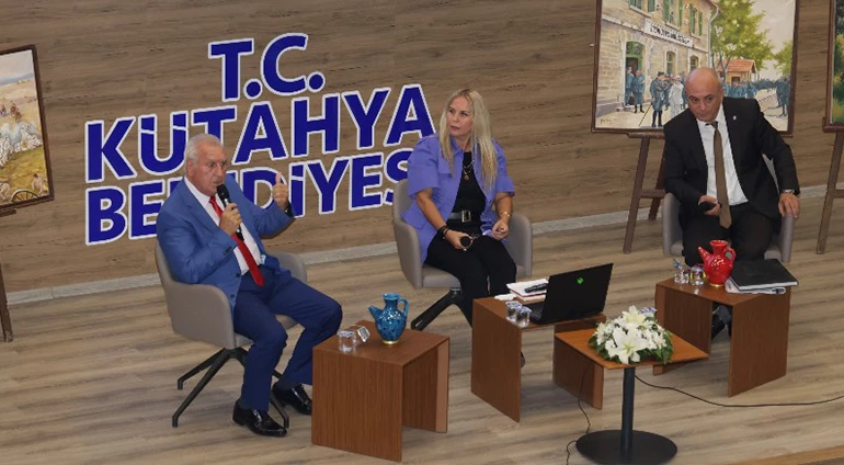 MİLLİ MÜCADELE KONFERANSI VATANDAŞLARIMIZIN TARİH BİLİNCİNİ TAZELEDİ