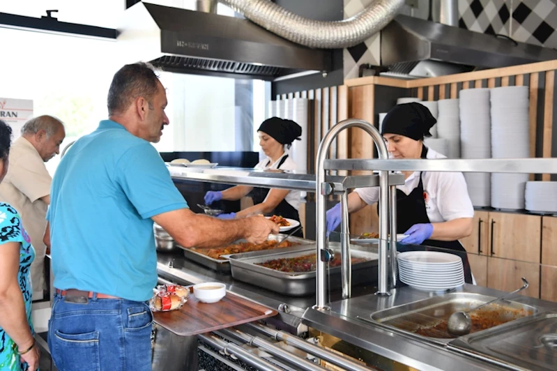 153 Restoranlar 200 bin kişiye hizmet verdi