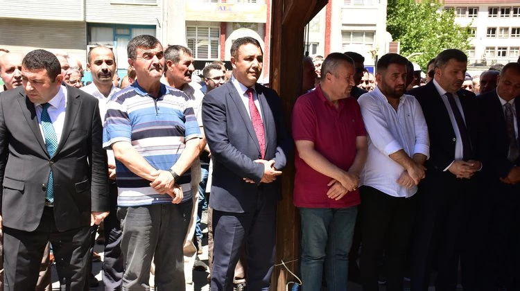 BAŞKANIMIZ, ALİYE AĞAÇ