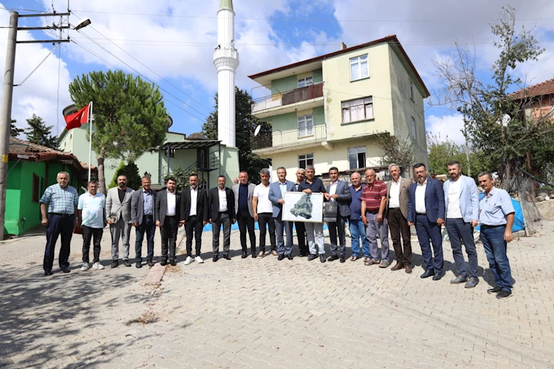 İZMİT BELEDİYESİ, KIRSAL MAHALLELERDEKİ İNCELEME GEZİSİNE NEBİHOCA’DA DEVAM ETTİ