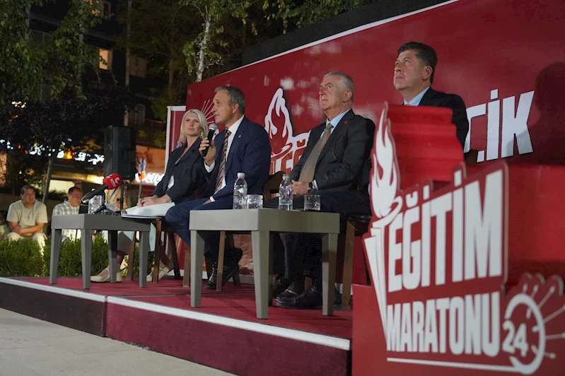 SERBEST KÜRSÜ’DE EĞİTİM SİSTEMİ KONUŞULDU