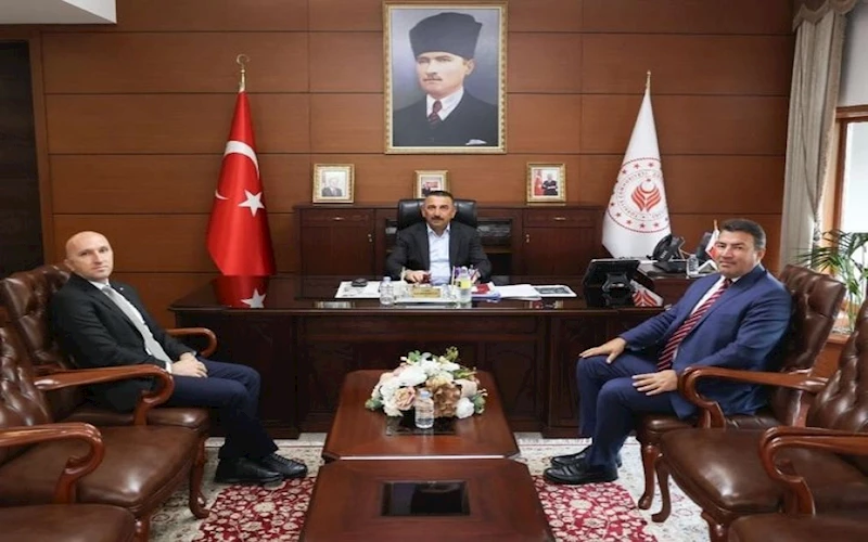 Belediye Başkanımız Özcan Ulupınar, Zonguldak Valimiz Sayın Osman Hacıbektaşoğlu