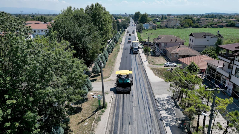 Büyükşehir’den Eski Ankara Yolu’nun çehresini değiştiren mesai