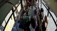 Bayılan Yolcuyu Hastaneye Yetiştirdi
