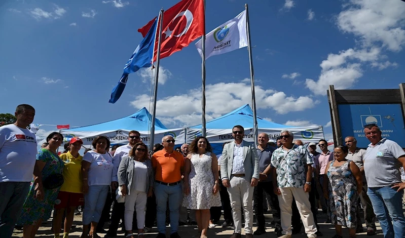 ŞARKÖY PLAJLARINDA MAVİ BAYRAKLAR DALGALANIYOR