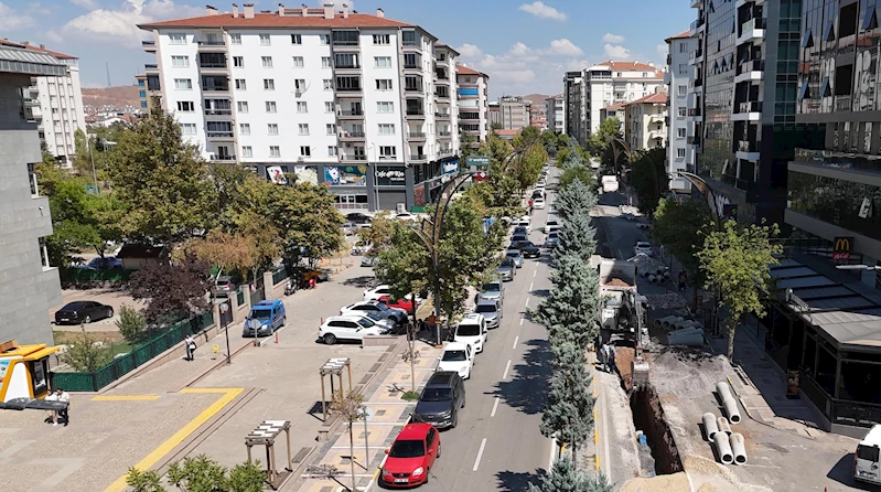 AKSARAY BELEDİYESİ EBULFEYZ ELÇİBEY CADDESİNDE KAPSAMLI BİR ALTYAPI VE ÜSTYAPI ÇALIŞMASI BAŞLATTI