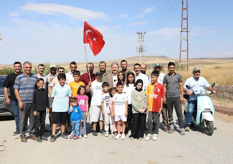 ÇOCUKLAR İSTEDİ, BAŞKAN AMCALARI İSTEKLERİNİ YERİNE GETİRDİ