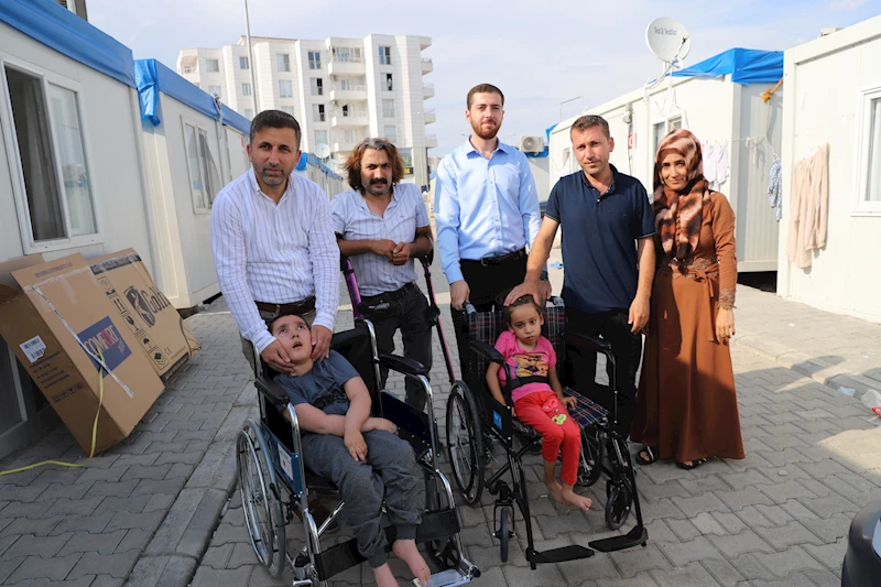 KAHTA BELEDİYESİ KONTEYNER KENTTE YAŞAM MÜCADELESİ VEREN ENGELLİLERE ULAŞTI