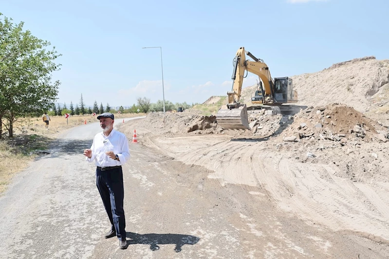 BAŞKAN ÇOLAKBAYRAKDAR, “KAYSERİ’MİZE, BULVARLARI BİRBİRİNE BAĞLAYAN YENİ BİR YOL KAZANDIRIYORUZ”