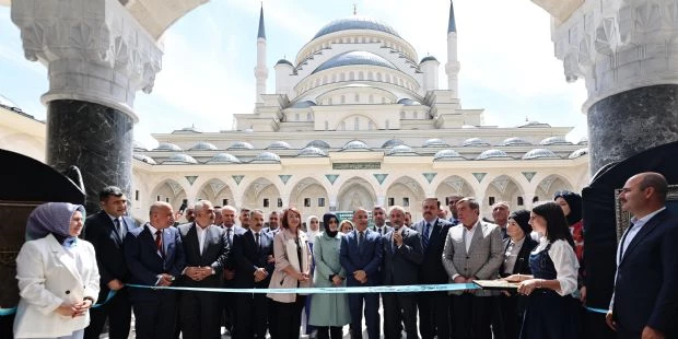 Şahinbeyli Kadınların El Emeği Göz Nuru Eserleri Sergileniyor