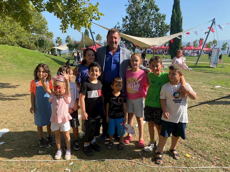 İZMİT BU FESTİVALE BAYILDI! KADIN VE ÇOCUK FESTİVALİ FİNAL YAPTI!