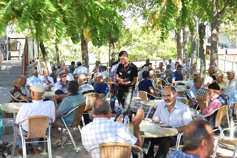 AKSARAY BELEDİYESİ EMEKLİ DİNLENME EVİ BÜYÜK İLGİ GÖRÜYOR EMEKLİLER MUTLU VE MEMNUN
