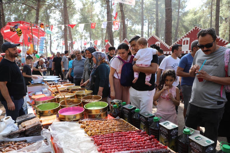 3’üncü Uluslararası Yörük Türkmen Festivali sona erdi