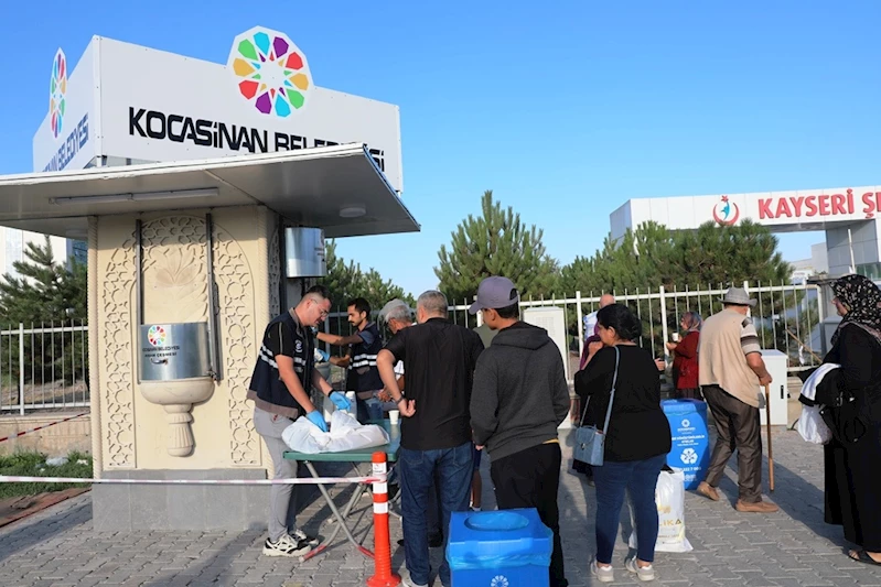 KOCASİNAN, İKRAM ÇEŞMESİYLE KAYSERİLİLERİN GÖNÜLLERİNİ FETHEDİYOR