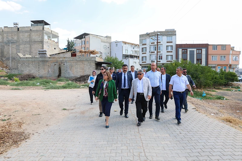 BAŞKAN ŞAHİN, OĞUZELİ’NE TEKNİK EKİBİYLE ÇIKARTMA YAPTI
