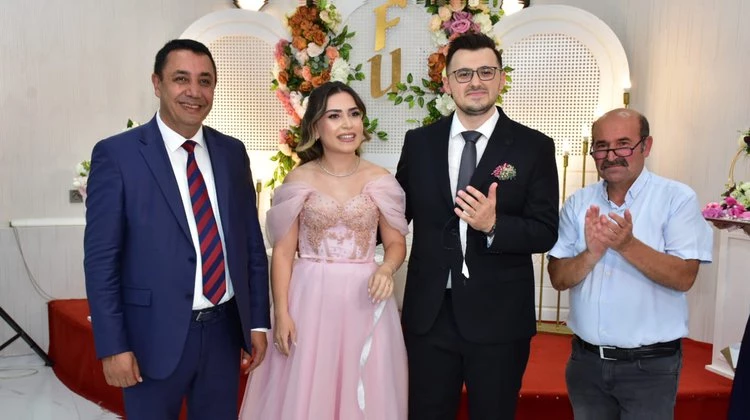 BAŞKANIMIZ, FULYA YALÇINKAYA VE ULAŞCAN KARAKAŞ ÇİFTİNİN NİŞAN TÖRENİNE KATILDI