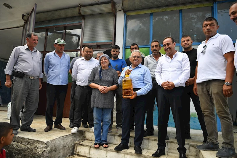 İncesu’da Mahalle Mahalle Vatandaşla Buluşan Başkan Büyükkılıç’tan Taleplere Anında Talimat