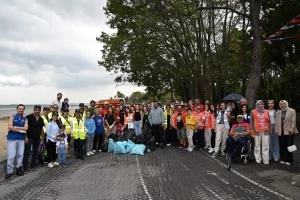 DÜNYA TEMİZLİK GÜNÜ ETKİNLİĞİNE TAM DESTEK VERDİK