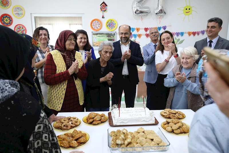 21 EYLÜL DÜNYA ALZHEIMER GÜNÜ’NDE FARKINDALIK İÇİN BULUŞULDU