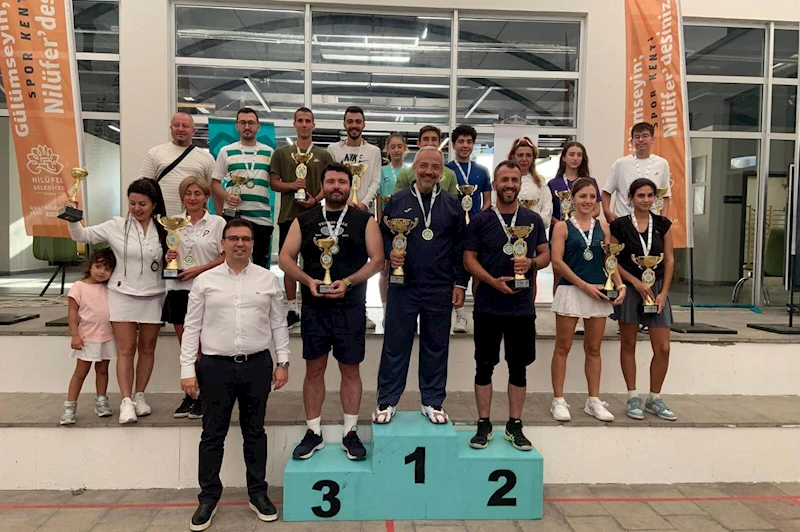 Raket Sporları Turnuvası’nda kazananlar belli oldu