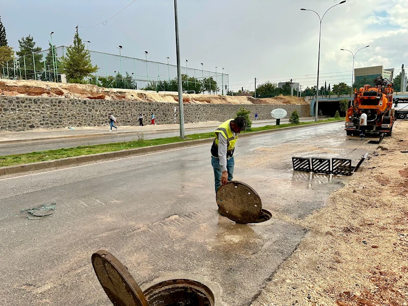 GAZİANTEP BÜYÜKŞEHİR, METEOROLOJİ’NİN UYARISI SONRASI HAREKETE GEÇTİ