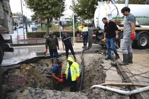 SU PATLAKLARINA ANINDA MÜDAHALE EDİYORUZ