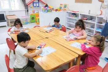SİVRİHİSAR ÇOCUK EVİ’NE KAYITLAR DEVAM EDİYOR