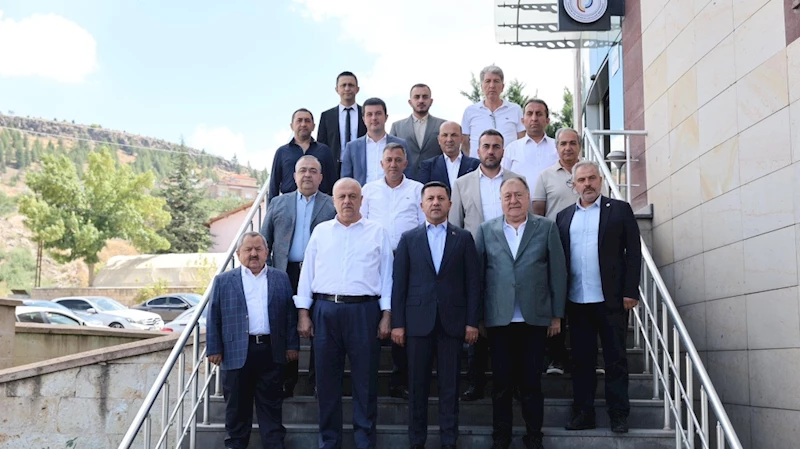 Başkan ARI’dan Ticaret Ve Sanayi Odasına İade-İ Ziyaret