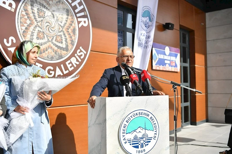 Başkan Büyükkılıç’tan Yeşilçam’ın ‘Efsane’ Afişleri Sergisine Davet