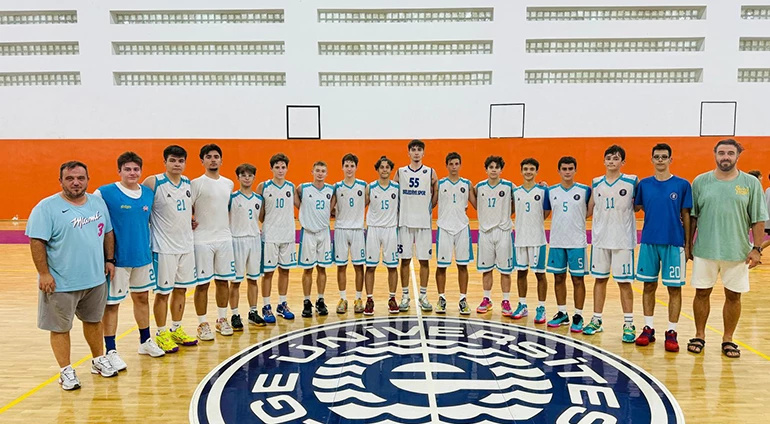 GENÇ BASKETBOLCULARIMIZ ŞEHRİMİZİN GURUR KAYNAĞI OLDU