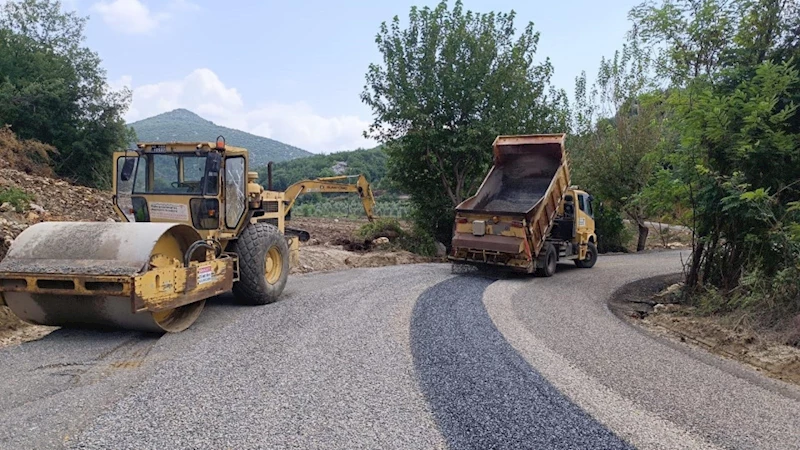 Andırın’da 6 Mahalleye Ulaşım Sağlayan Yol Yenilendi