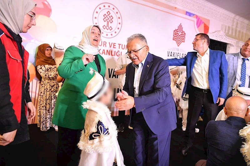 Başkan Büyükkılıç Toplu Sünnet Şölenine Katıldı