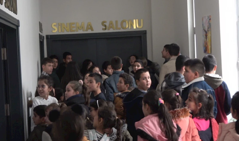 Sorgun’da çocuklar sinema ile tanıştı