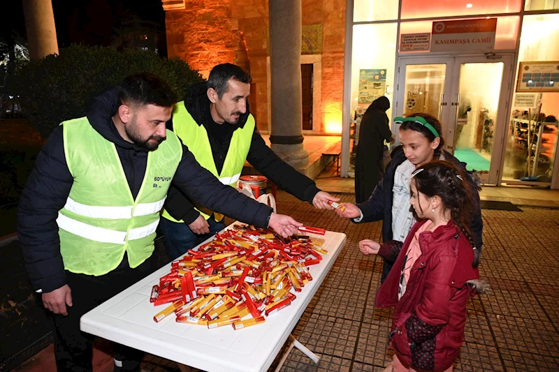 -YILIN İLK KANDİLİNİN ŞEKERLERİ BOZÜYÜK BELEDİYESİ’NDEN