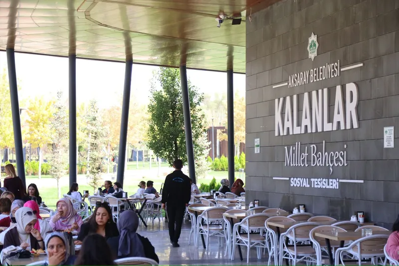 AKSARAY BELEDİYESİ SOSYAL TESİSLERİ SONBAHARDA DA YOĞUN İLGİ GÖRÜYOR