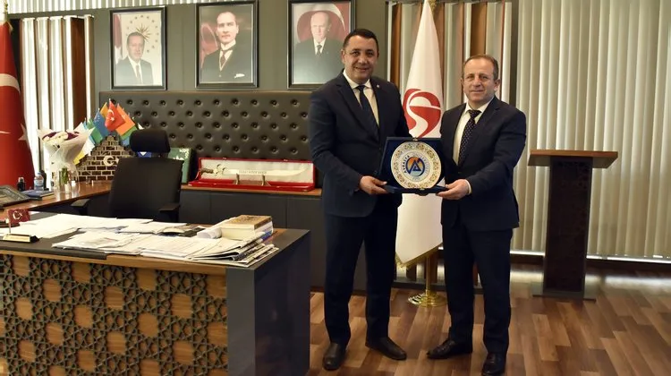 Gümüşhane Belediye Başkanı Üniversite Rektörünü Ağırladı