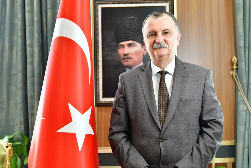 Yunusemre Belediye Başkanı Balaban Cumhuriyet