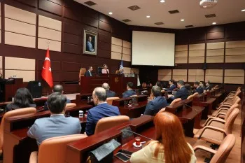 İÇGİAF Heyeti Eskişehir Belediye Başkanı Ayşe Ünlüce