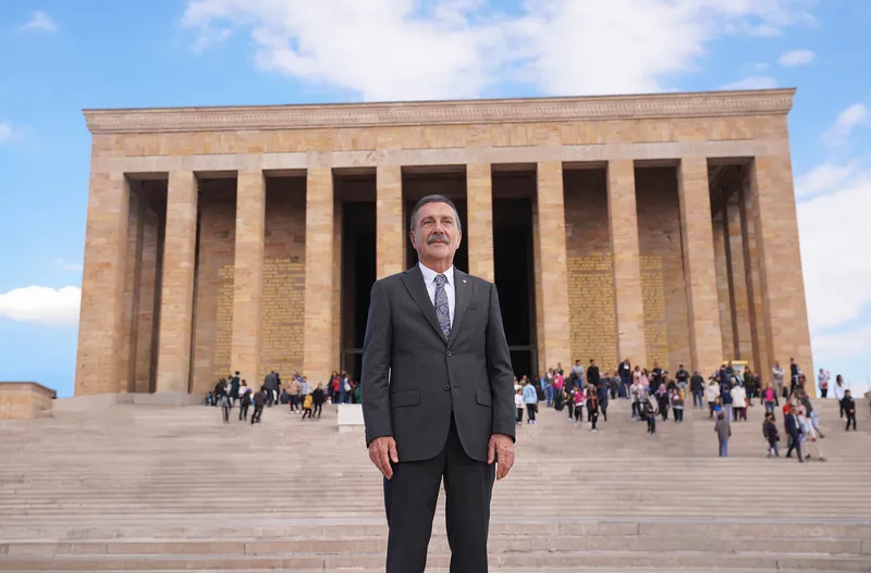 Tepebaşı Belediye Başkanı Ataç