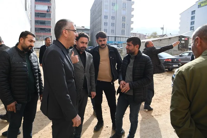 Muş Belediye Eşbaşkanı Sırrı Söylemez Saray Mahallesi