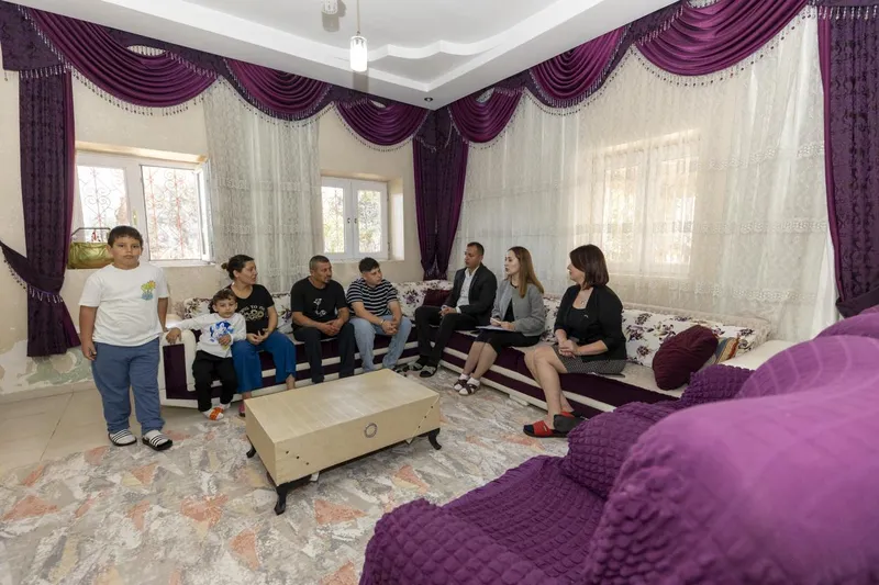 Mersin Büyükşehir Belediyesi Veli Ziyaretlerini Başlattı