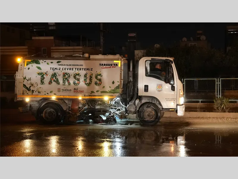 Tarsus Belediyesi Ekipleri Yoğun Yağış Sonrası Gece Boyunca Sahada