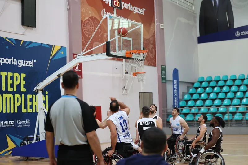 Bağcılar Tekerlekli Sandalye Basketbol Takımı Beşiktaş