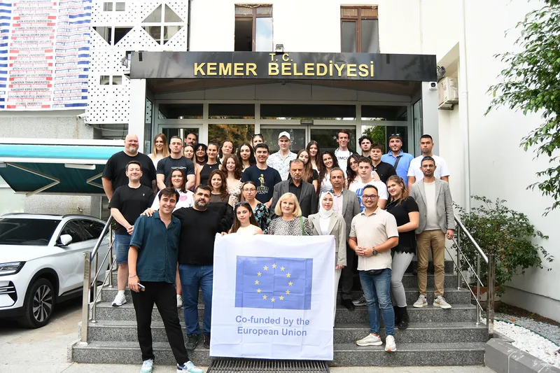 8 Ülkeden Erasmus Öğrencileri Kemer Belediyesi