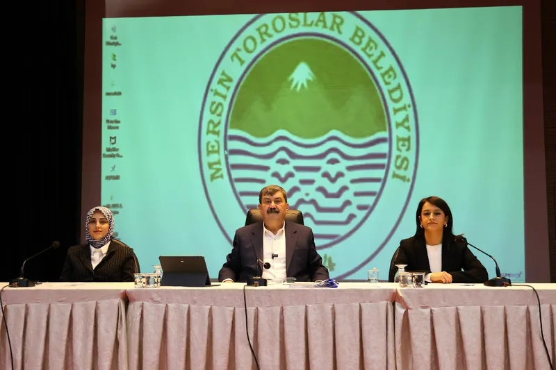 Toroslar Belediye Meclisi 2025 Yılının Son Toplantısını Gerçekleştirdi