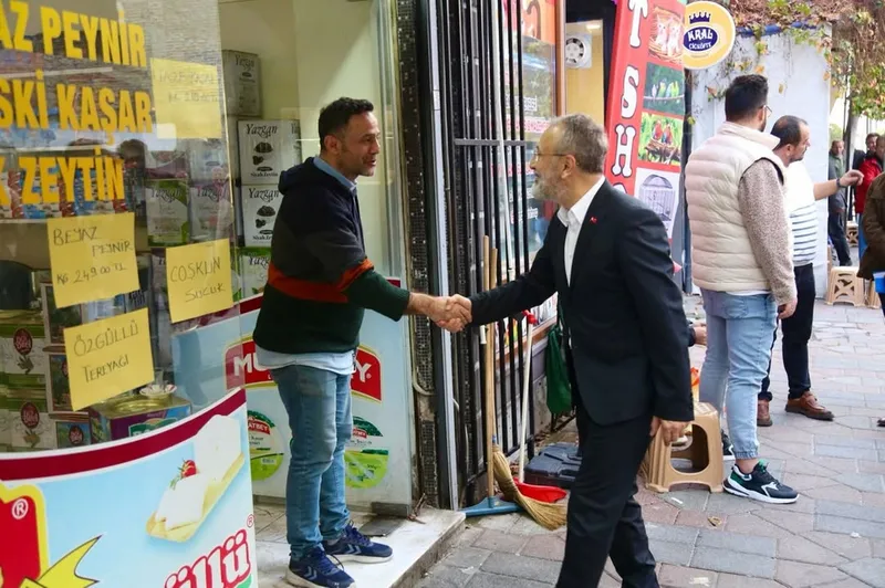 Başkan Özmen, Rami Yeni Mahalle Esnafıyla Buluştu