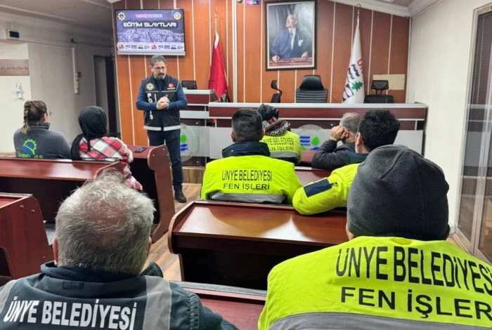 PERSONELLERE UYUMA, KADES VE NARKO REHBER EĞİTİMİ VERİLDİ
