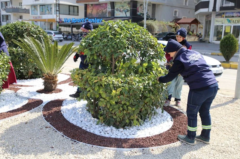 HATAY’A KADIN ELİ DEĞİYOR