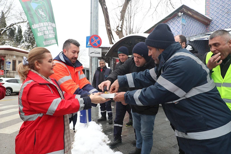 BAŞKAN HÜRRİYET, KARLA MÜCADELE İNCELEME ÇALIŞMALARINA ORHAN MAHALLESİ’NDE DEVAM ETTİ