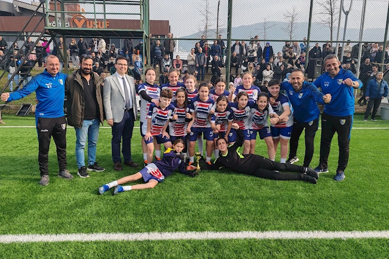 Nilüfer Kız Cup 2025’in şampiyonu Ufukspor